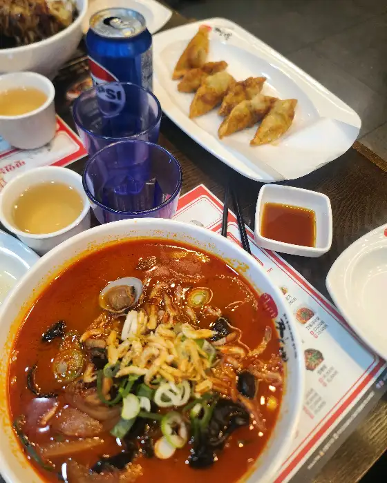 볶음 짬뽕과 만두