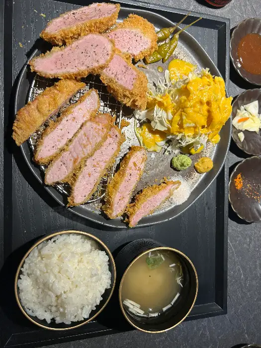 카츠디나인 모둠 돈까스