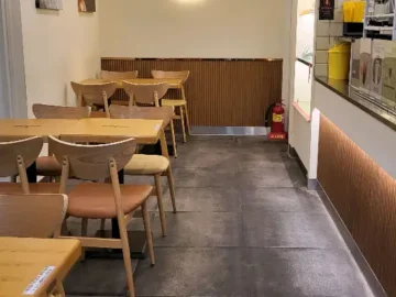 메가커피: 입안 가득 퍼지는 달콤함, 시골 할머니 손맛 닮은 이 맛, 어느 지역에서나 찾아가고 싶은 곳