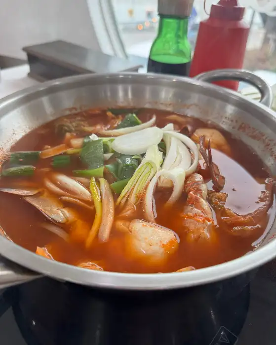 털보선장횟집 게국지 클로즈업