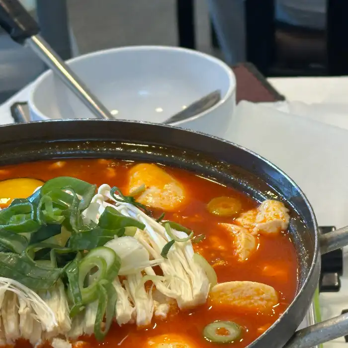 해물 순두부 뚝배기 근접샷