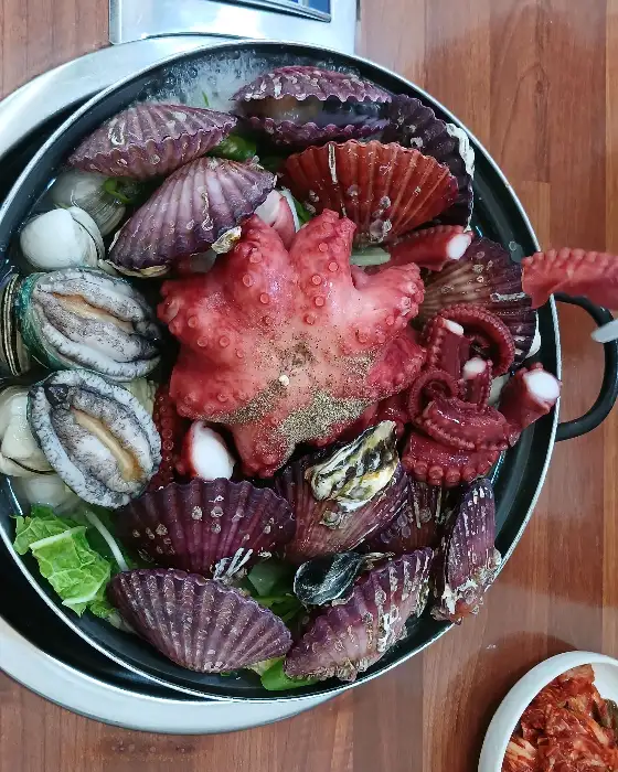 통문어 해물칼국수 재료