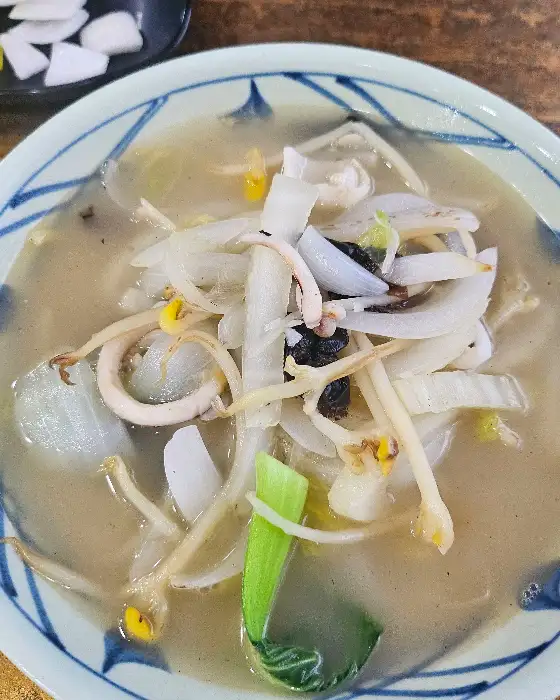 푸짐한 차돌돌판짬뽕