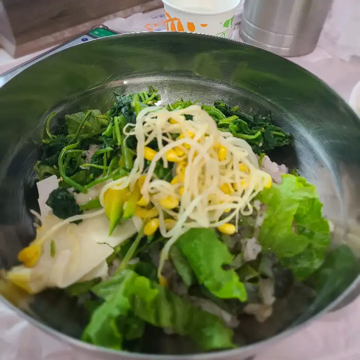보리밥 그릇