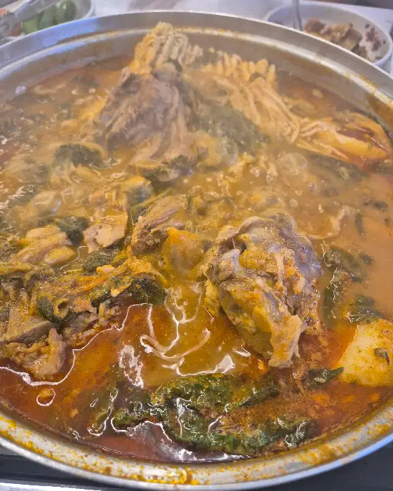 푸짐한 된장찌개