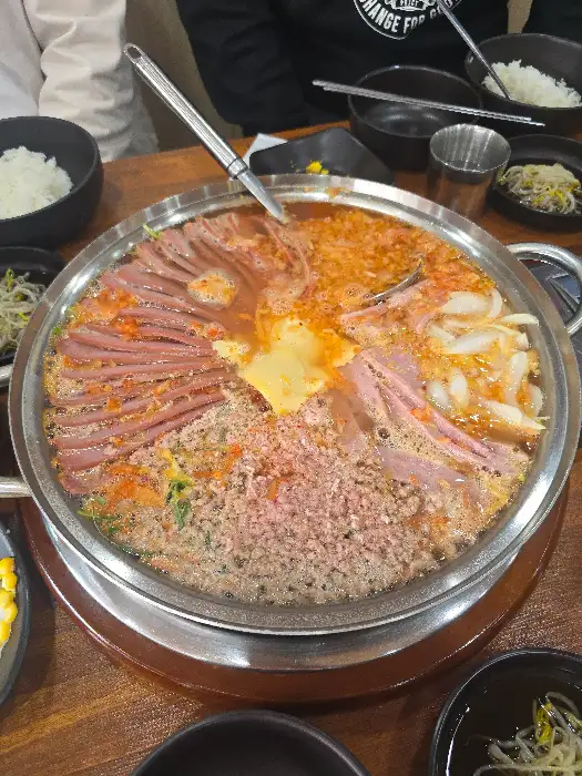 부대찌개 모습 2