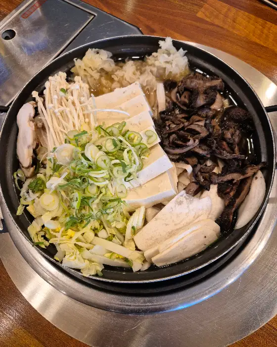 능이버섯 두부전골