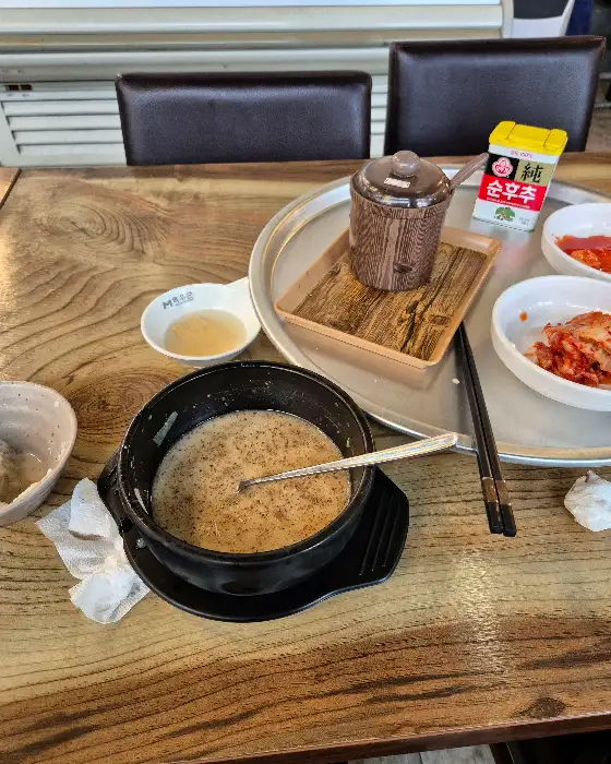 가득 담긴 닭갈비