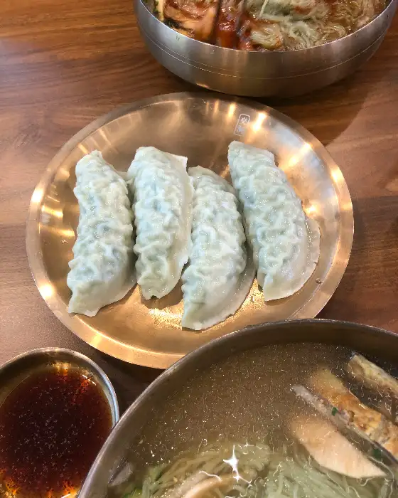 교동면옥 동탄레이크꼬모점, 푸짐한 만두