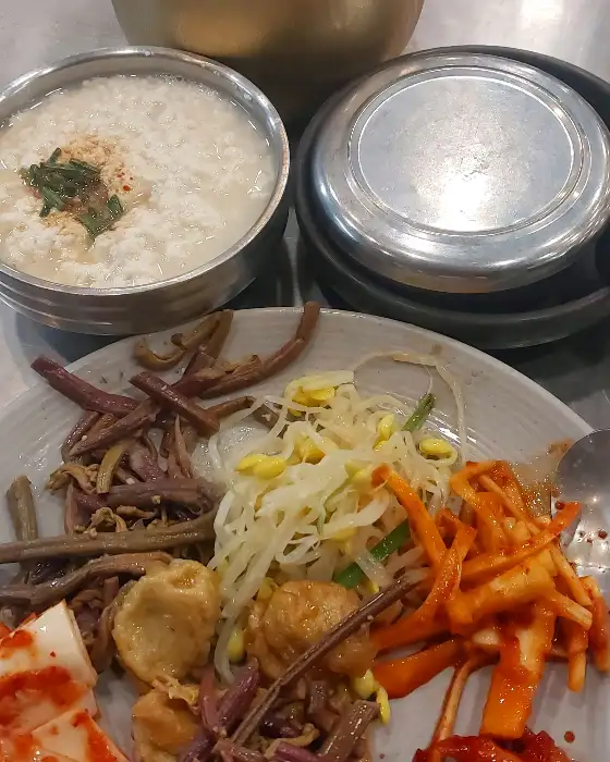 셀프바 밑반찬
