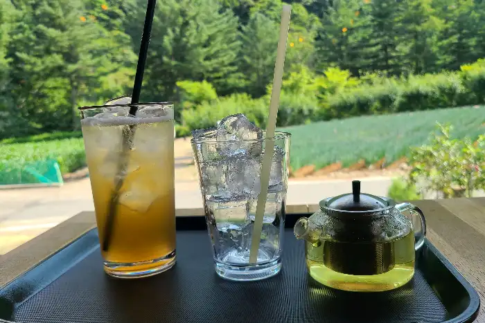 돌배에이드와 캐모마일