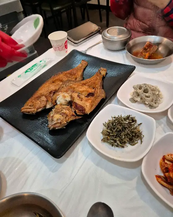 잘 구워진 통가자미구이