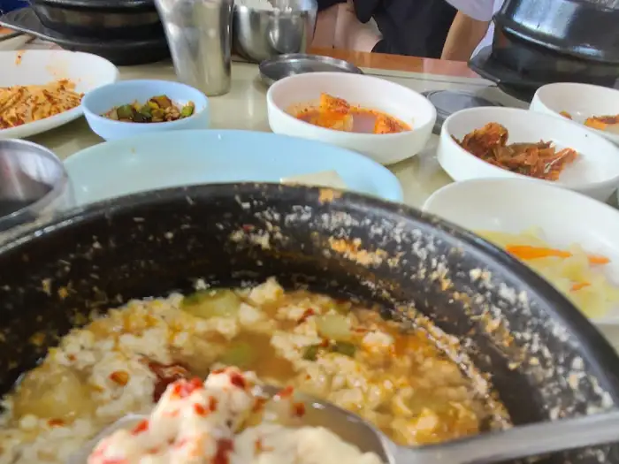 테이블 세팅