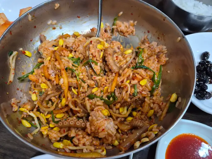 낙지비빔밥