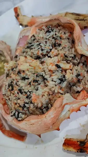 킹크랩 내장에 비벼 먹는 밥