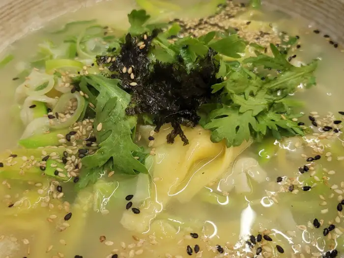 칼국수 클로즈업 샷