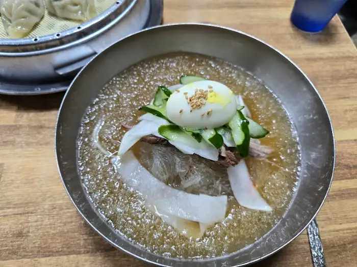 비빔냉면