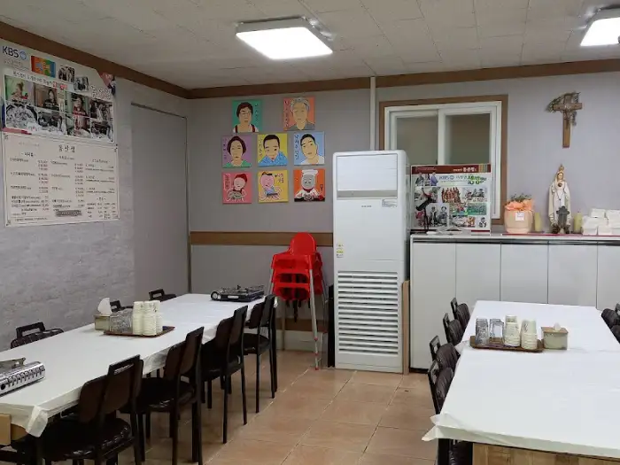 식당 내부 전경