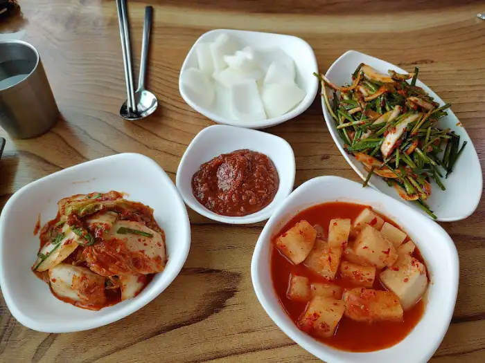 푸짐한 밑반찬 모음