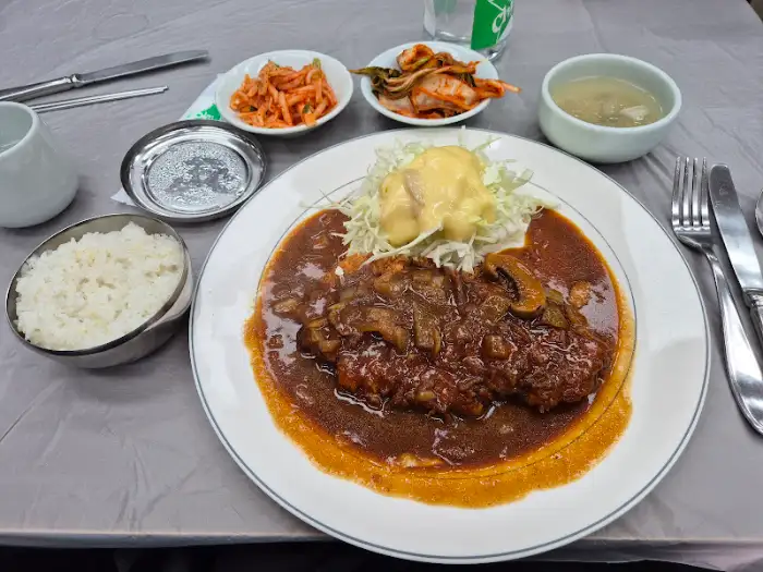 테이블 세팅 전체 모습