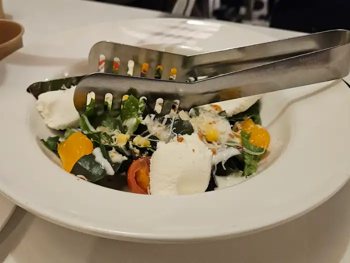 리코타 치즈 샐러드 1