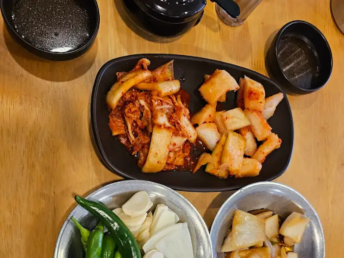 김치와 깍두기 이미지