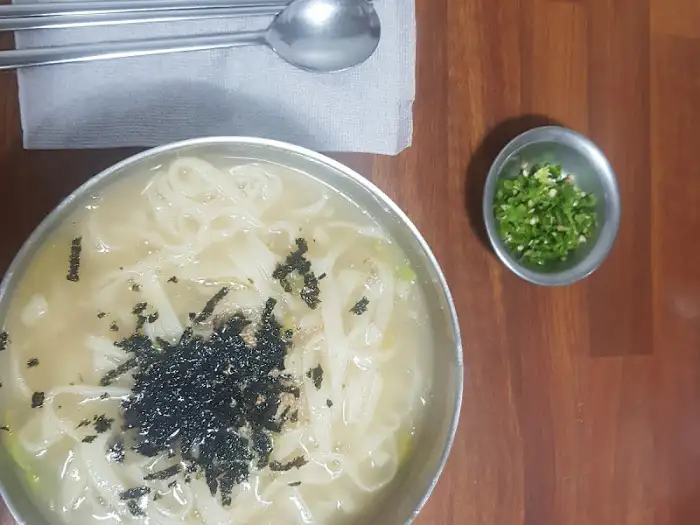 칼국수 클로즈업