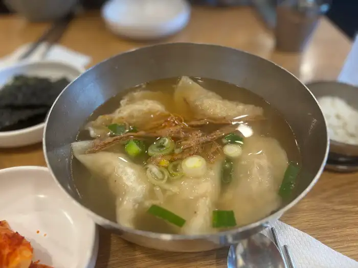 봉산옥 만두국