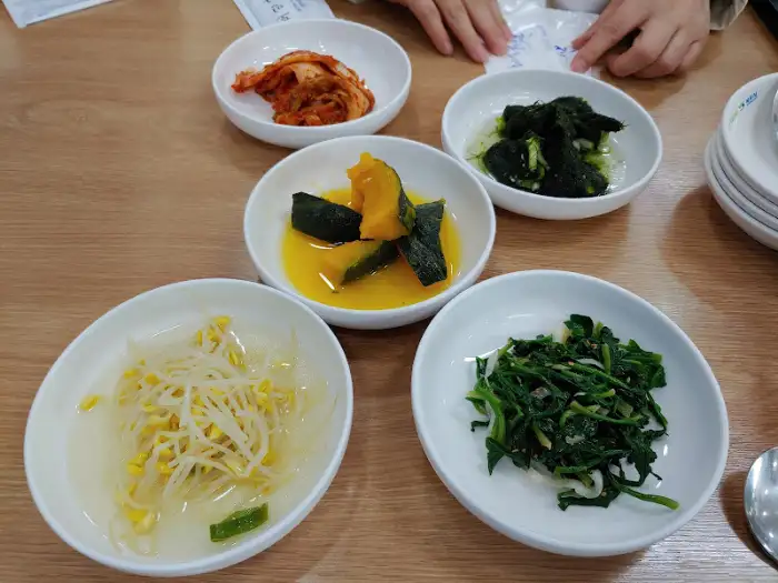 정갈한 밑반찬 모음