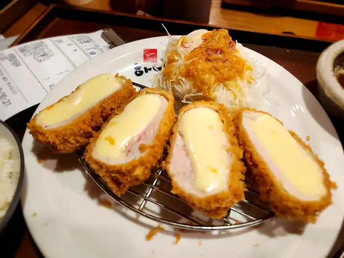 치즈가 녹아든 안심 돈까스