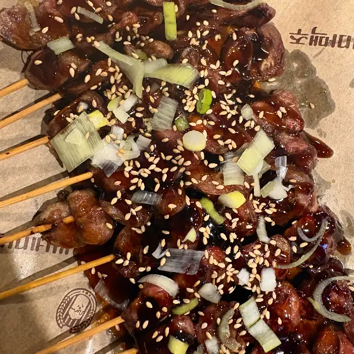 양념된 염통 꼬치