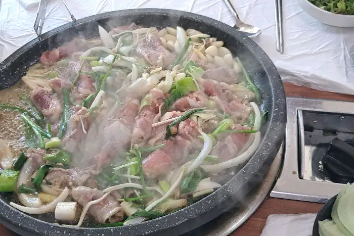 산더미 오리고기