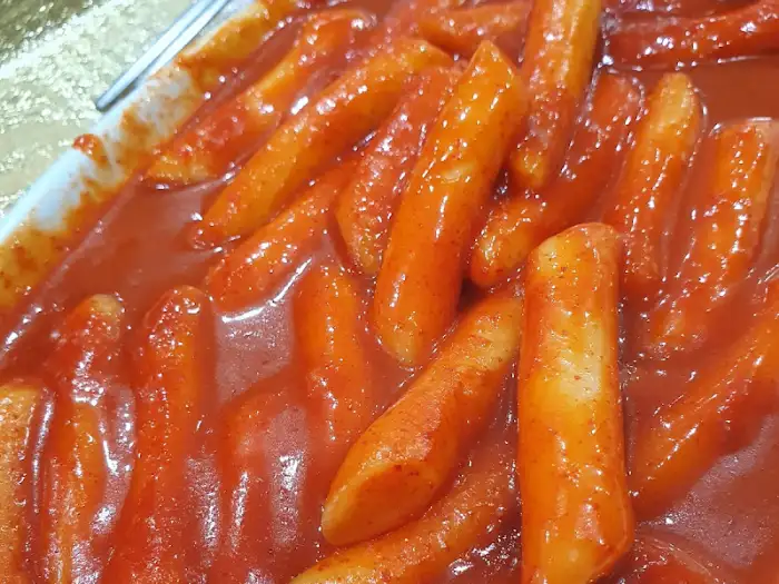 양념에 잘 버무려진 쌀떡볶이