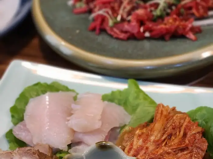 무안 남도로 떠나는 맛의 향연, 현지 특산물 가득한 한정식