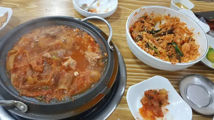온반식당 김치찌개