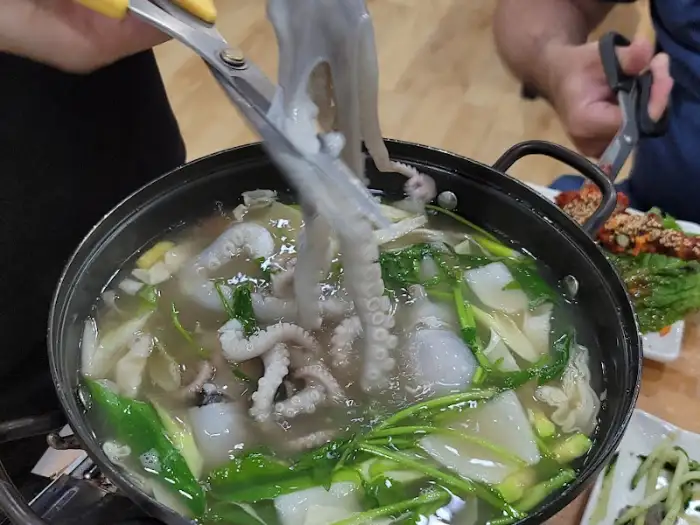 시원한 국물의 연포탕
