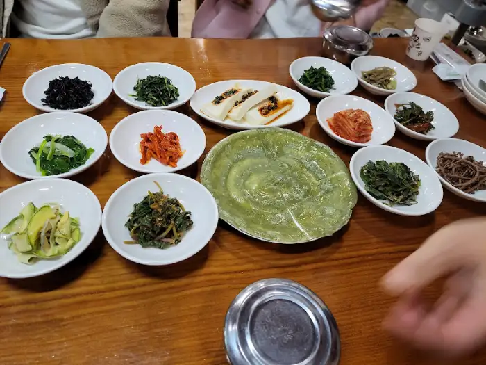 나물밥상 전체 상차림