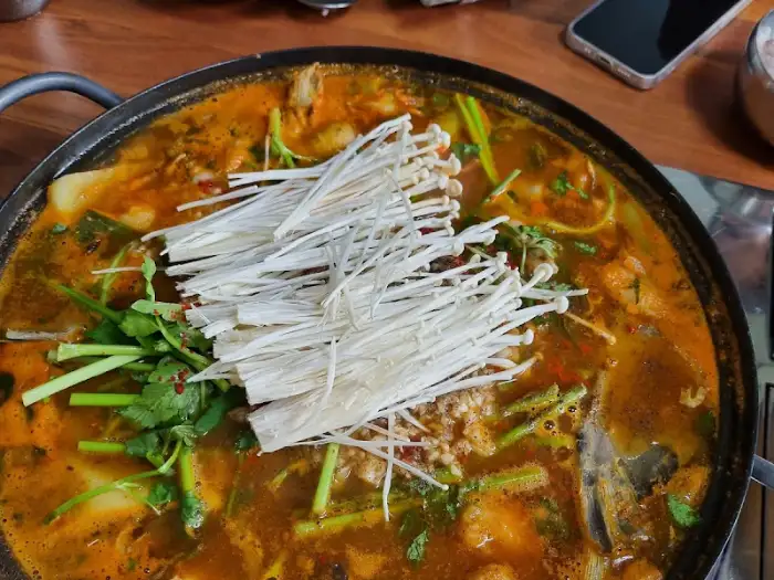 보글보글 끓고 있는 매운탕