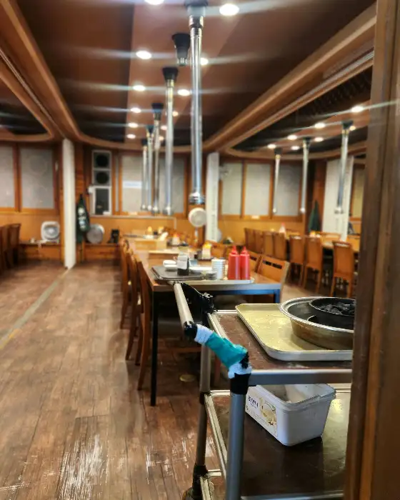 점심 특선 갈비탕