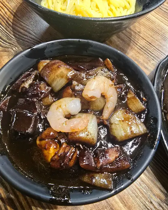 간짜장 소스와 면