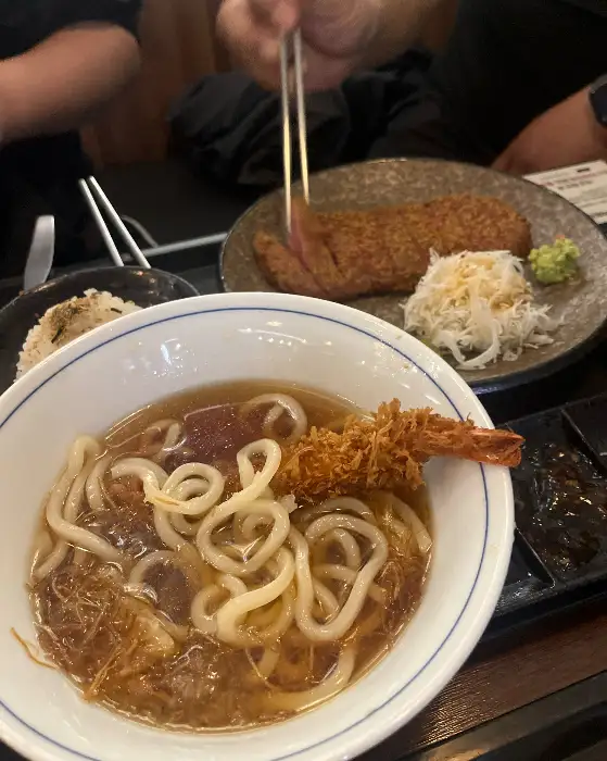 새우튀김이 올라간 에비카츠동