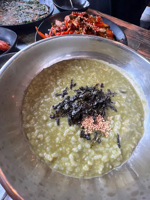 맛있어 보이는 음식