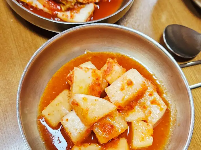 먹음직스러운 깍두기
