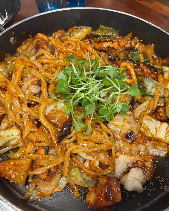 석쇠직화닭갈비의 디테일한 모습