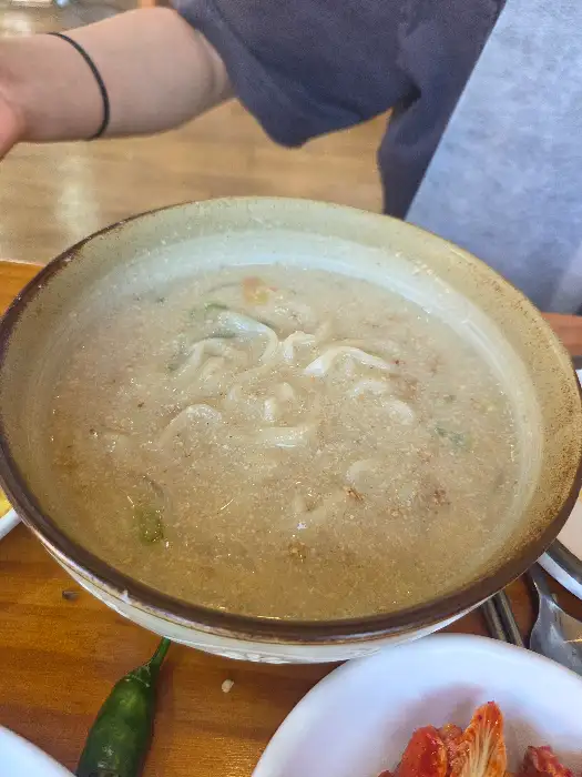 들깨칼국수