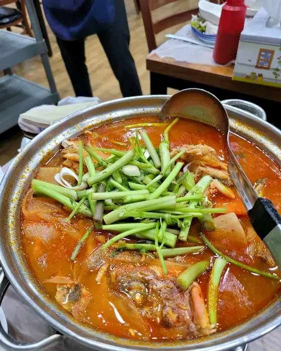푸짐한 매운탕