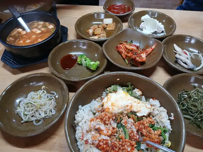 푸짐한 한상차림