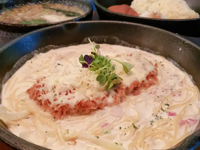 다양한 돈까스 메뉴