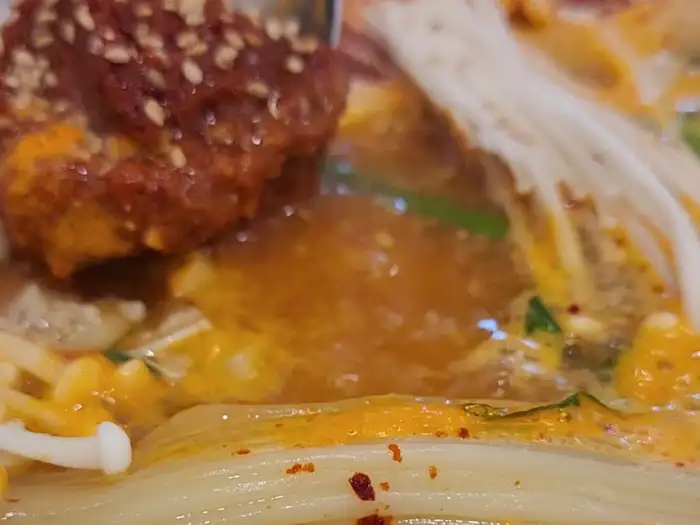 창동 육개장 맛집 창동육칼의 먹음직스러운 수육 접시