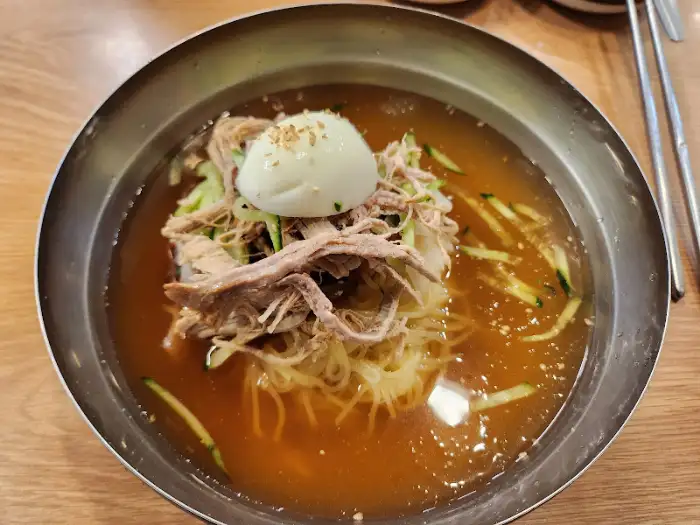 물밀면 클로즈업